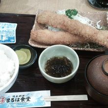 海老フライ定食　1940円