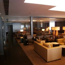 同じくファーストクラスラウンジ内です。