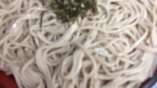 四国手打ちうどん 讃岐路