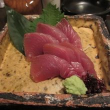 カツオのさしみ