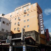 壁にホテル名アリ