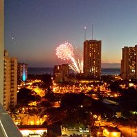 部屋の外の廊下で撮りました