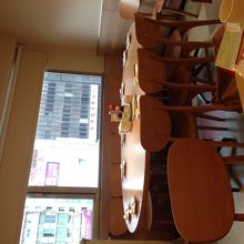 朝一でどうぞ。