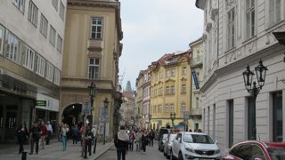 プラハ観光の王道