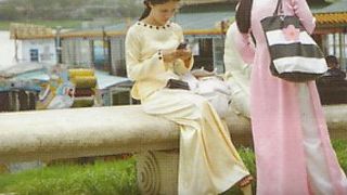 中国の桂林的景観が見える対岸のタケクはナコーン・パノムのメコン遊歩道から見るべし