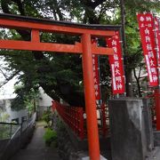 西日暮里にある小さな神社