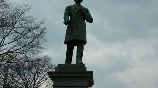 米国農務長官を辞して北海道開拓に貢献した人