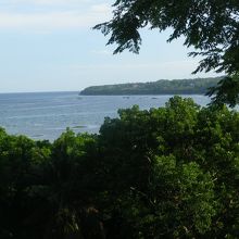 記念碑裏の風景