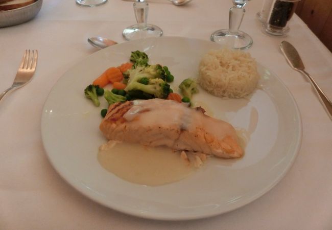 ホテルの中のレストラン