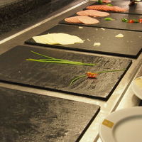 追加もきたが、客も多いのでなかなか回ってない状態。