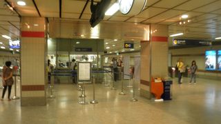 黒いトークンを購入する