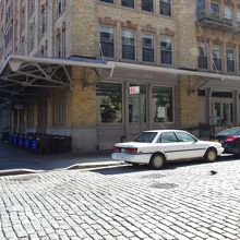 グリニッチ通りにある皿ベストライベッカ