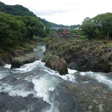 滝の上流（一段目）