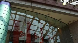 駅から０分で便利です