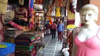 ネルー・バザール