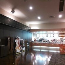 ドリンク・フード販売カウンター