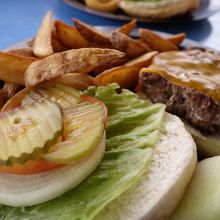 チーズバーガー