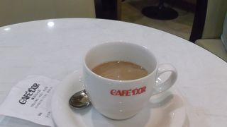 横浜ポルタで朝7時から営業