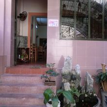 右奥にあるこちらに入りました