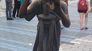 アベニューオブスターズ 星光大道 人が一杯