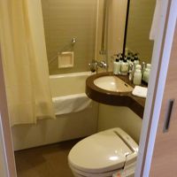 バス＆トイレルームはちょっと狭かったです。