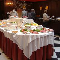 朝食のレストランもかわいらしく、おいしいです！