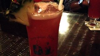 歴史あるバーです