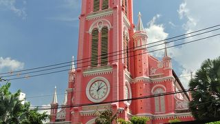 たまたま見つけた素敵な教会