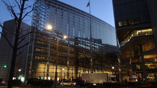 夕暮れの光景も印象的です