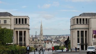 ブリュッセルの町を一望できる丘