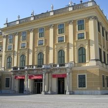 チケット売り場はここ