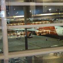 羽田発の深夜便