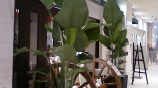 スペアリブおいしいですよ～！