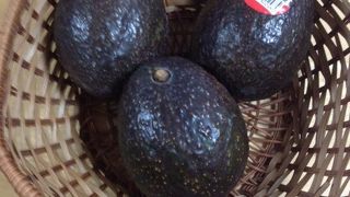 (^0_0^)マイブーム！！アボカド刺し)^o^(