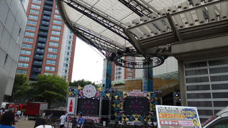 夏祭で大賑わい！