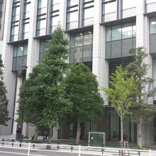 内神田付近にできた高層ビルです。