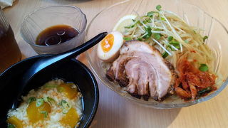 女性でも入りやすい店内