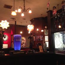 英国のパブっぽい雰囲気