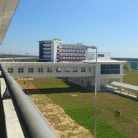 到着階からチューンホテルまで渡り廊下で直結