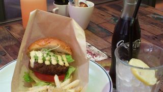 雑貨屋さんと一緒になってるカフェ