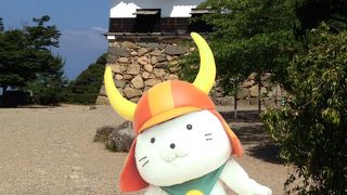 彦根城とひこにゃん