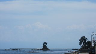 立山連峰が眺められる海岸です