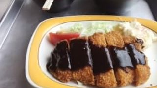 官庁街の穴場食堂