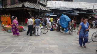 アンナプルナ寺院が目印です！