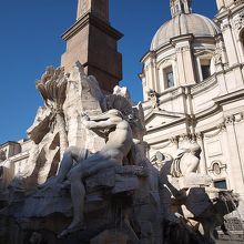 ベルニーニ作、四大河の噴水