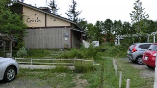 建物も古新しで素敵