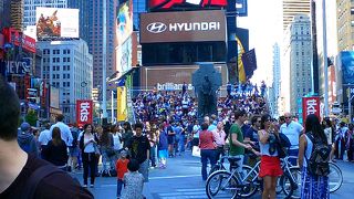 人もエンターテインメント