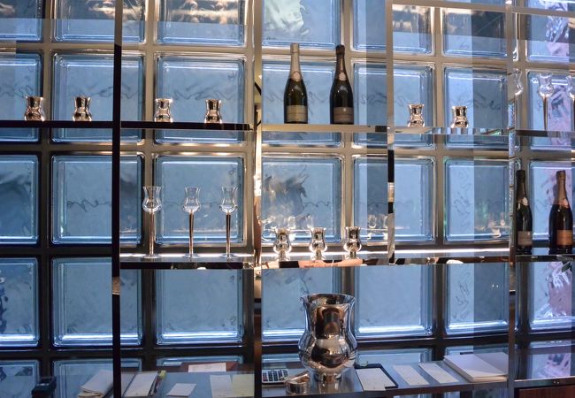 ピュイフォルカ シャンパンバー エルメス 銀座店 クチコミ アクセス 営業時間 銀座 有楽町 日比谷 フォートラベル