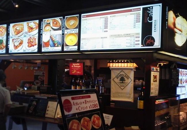 ブレッツカフェ エクスプレス 横浜赤レンガ倉庫店 クチコミ アクセス 営業時間 横浜 フォートラベル