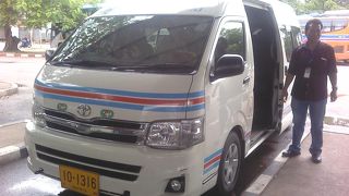 ウドン・タニまでのバス